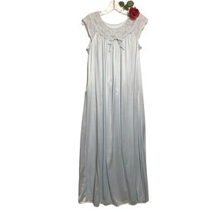 VTG Long Nightgown light blue lace Soft & Sexy